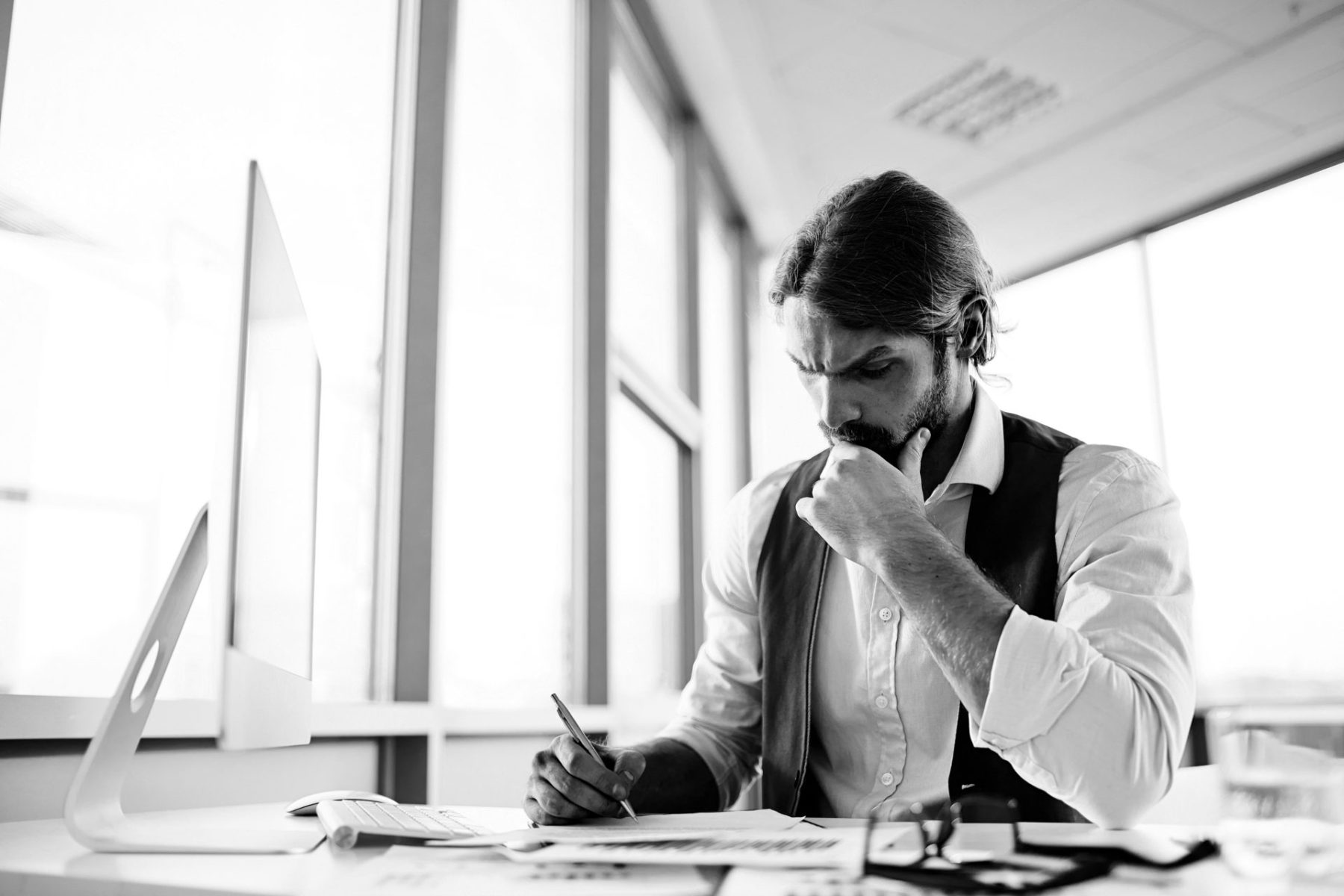 Businessman at work Concentration, Livre Si simple de Bruno Savoyat
